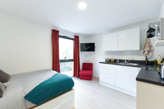 Vincent Place Student Accommodation Near Solent Student